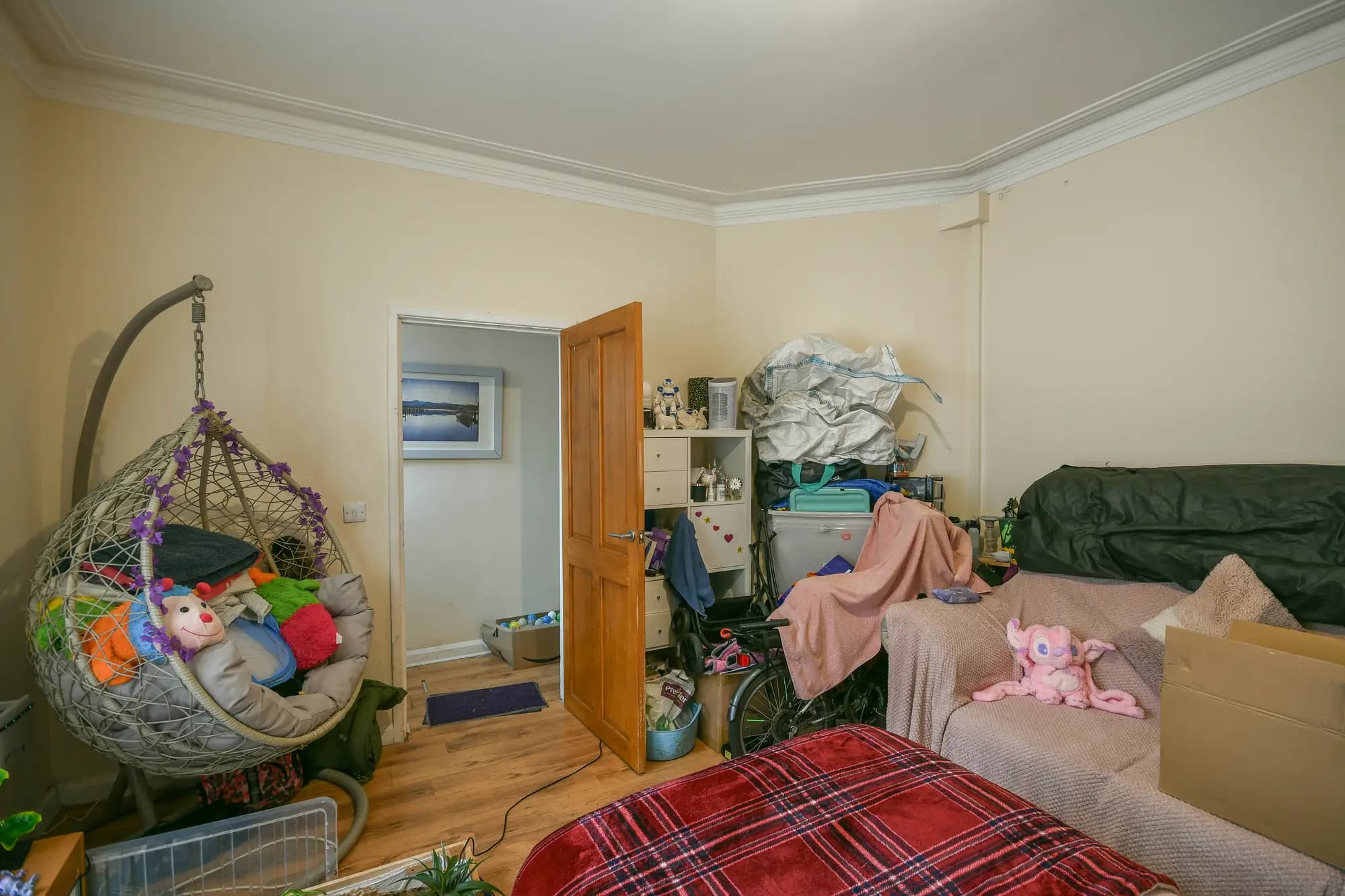 property photo 12 of 17