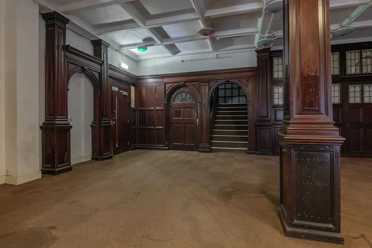 property photo 20 of 27