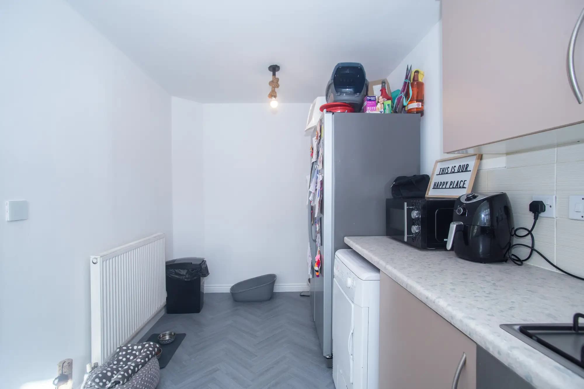 property photo 8 of 24