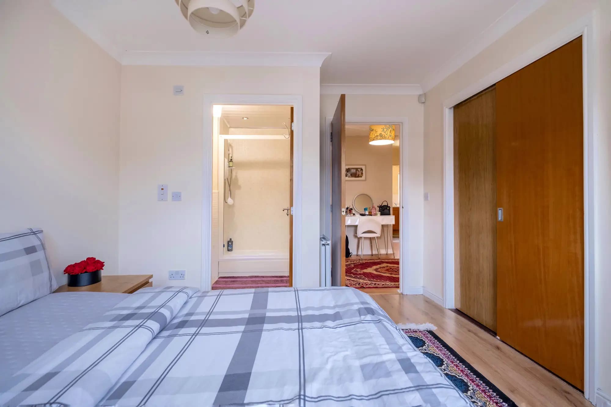 property photo 21 of 35