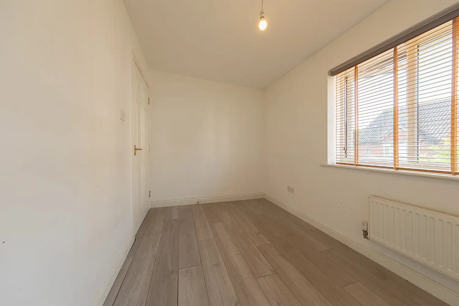 property photo 12 of 20
