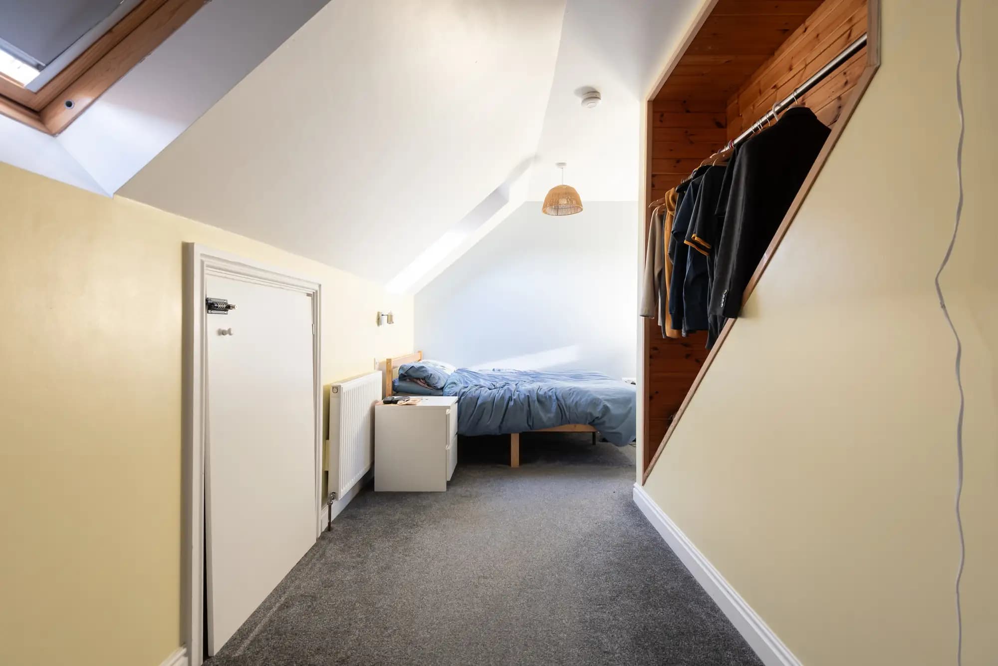 property photo 23 of 34