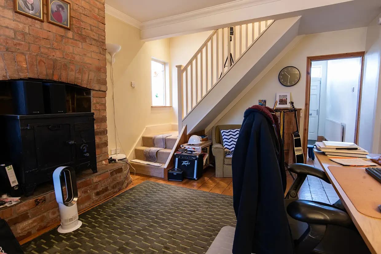 property photo 4 of 21