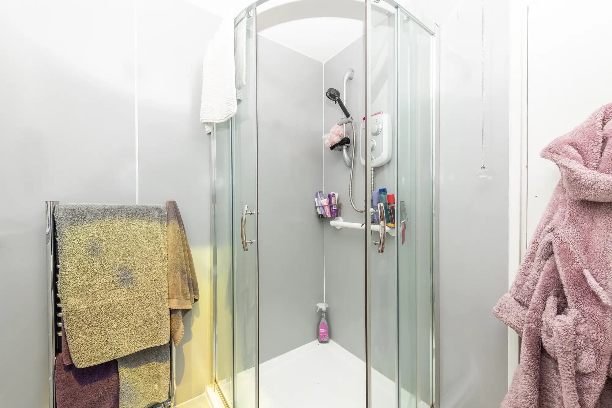 property photo 10 of 25