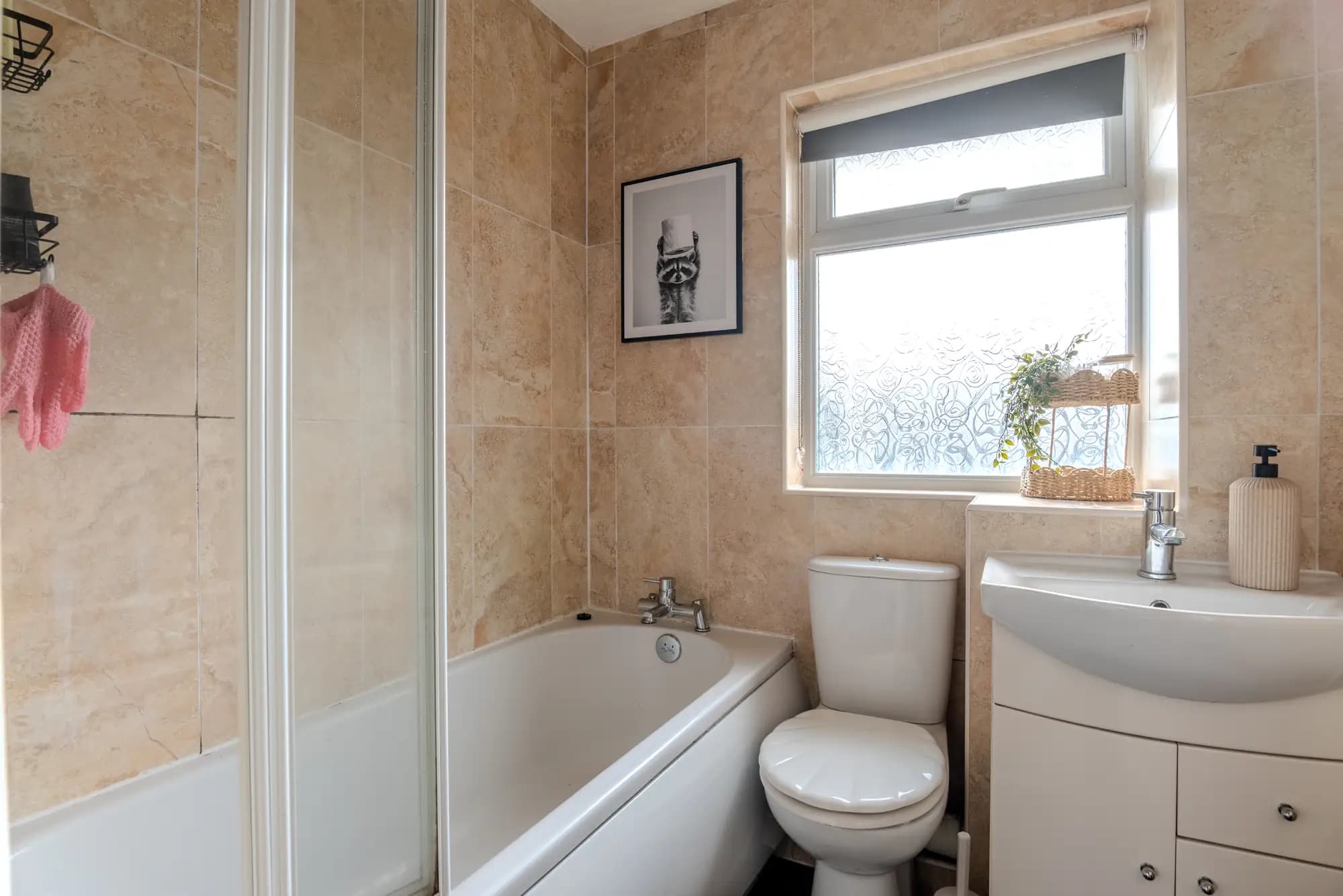 property photo 6 of 13