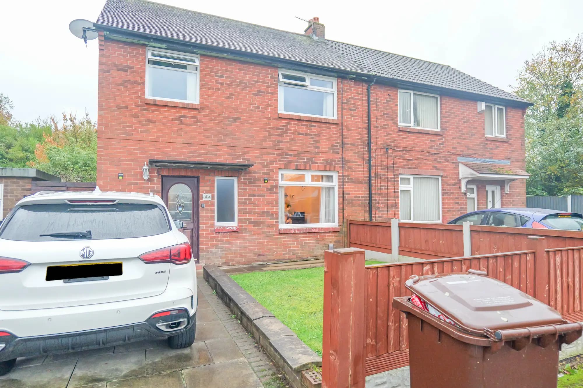 property photo 1 of 25