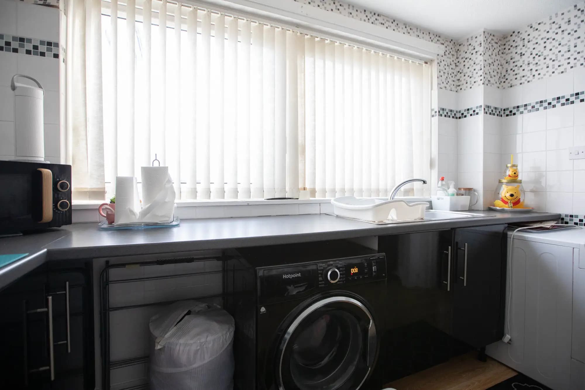 property photo 13 of 33