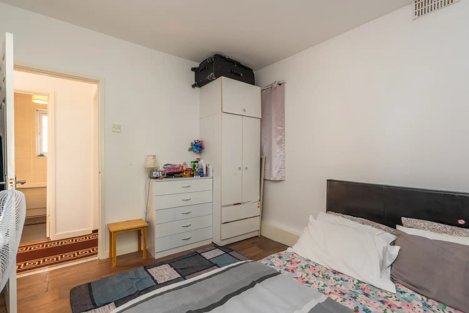 property photo 12 of 19