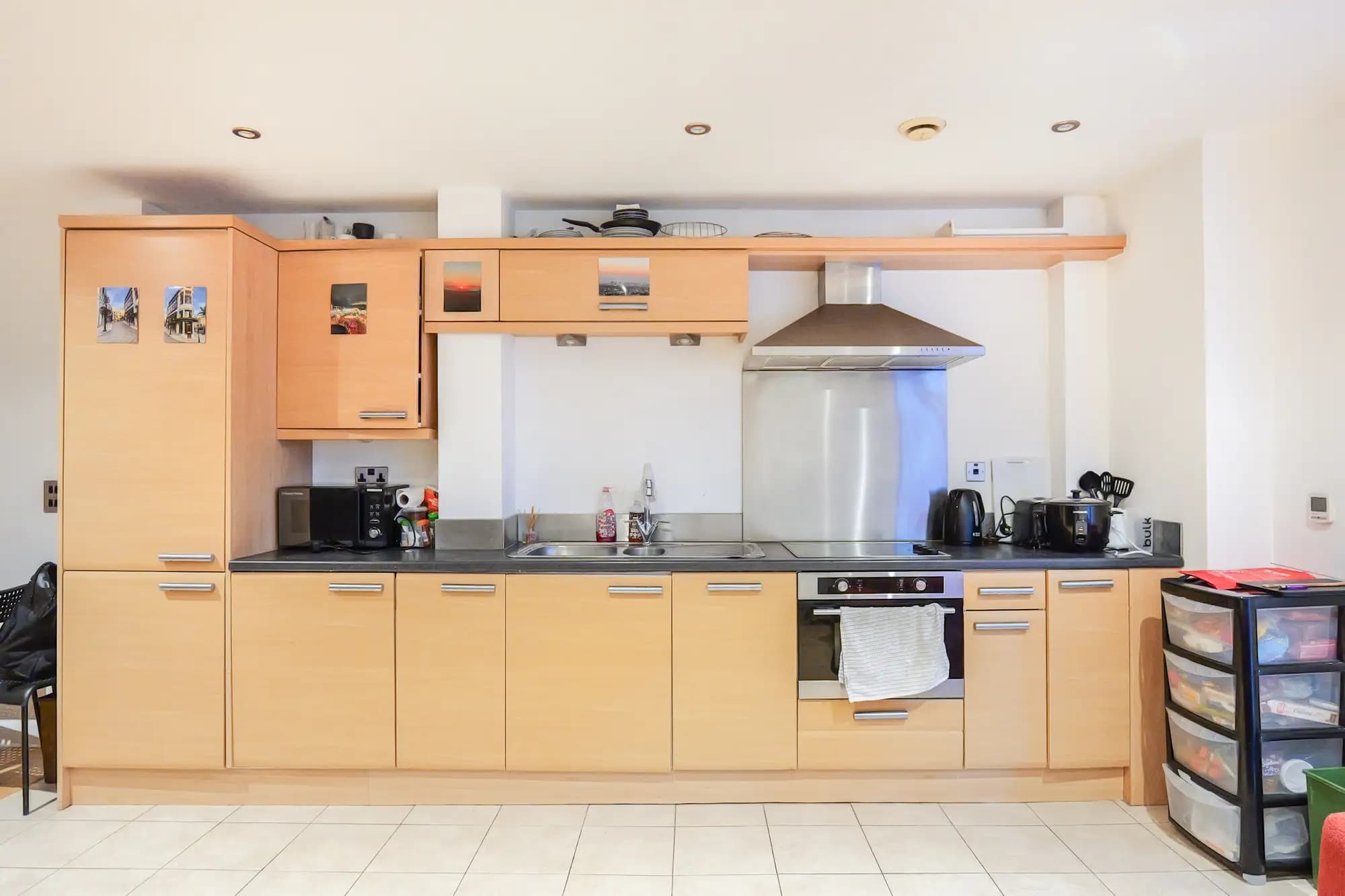 property photo 4 of 17