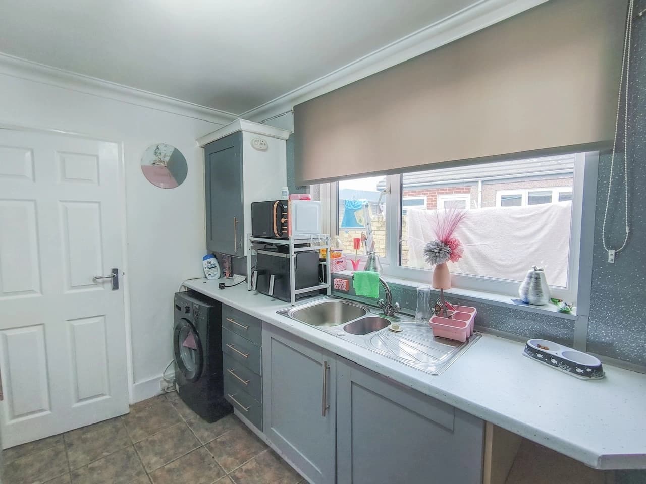property photo 10 of 20