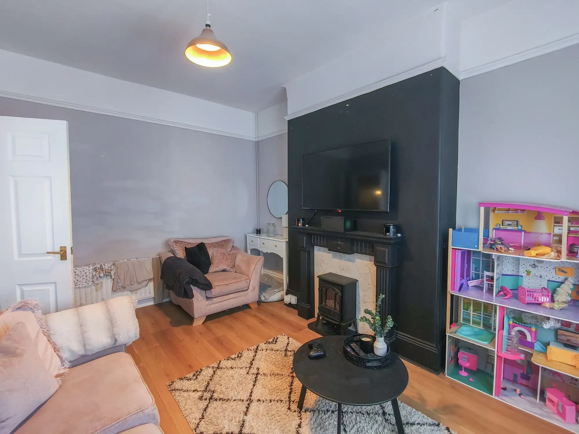 property photo 2 of 31