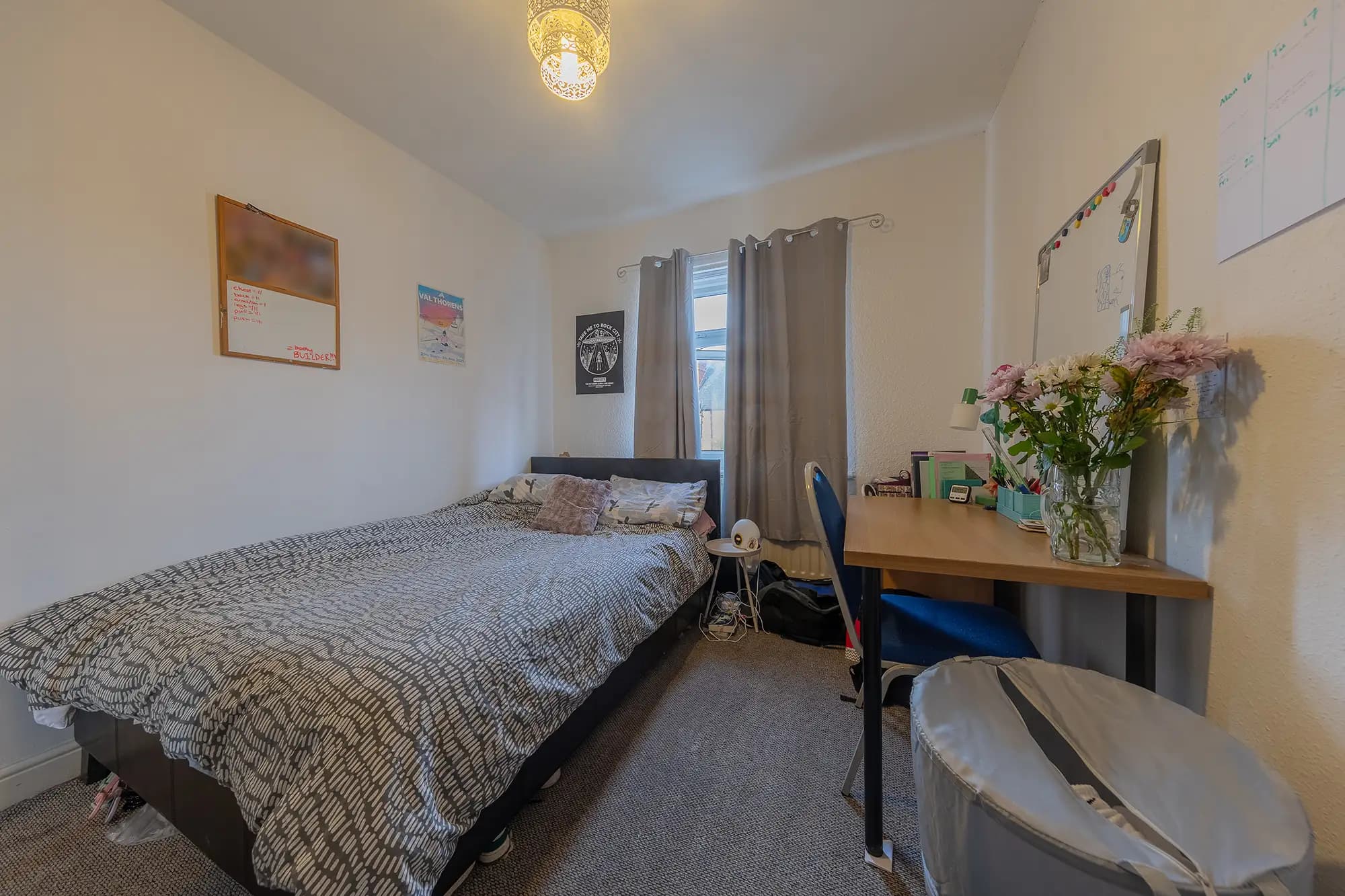 property photo 18 of 30