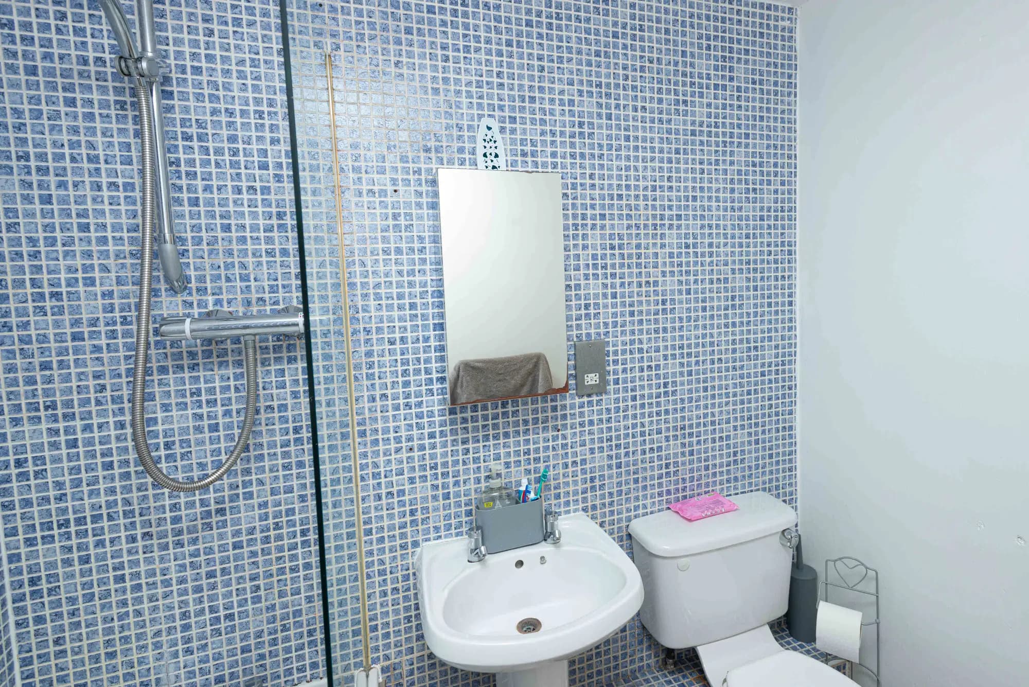 property photo 12 of 25