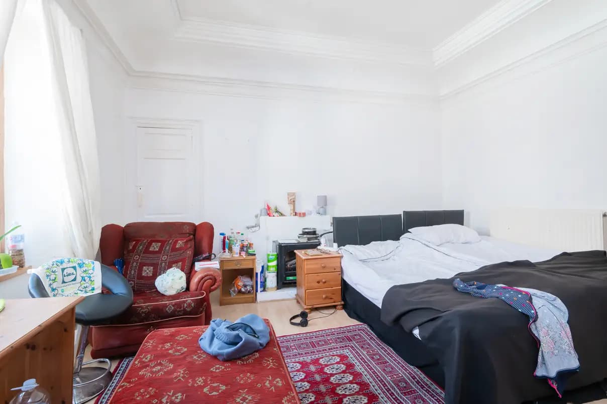 property photo 18 of 39
