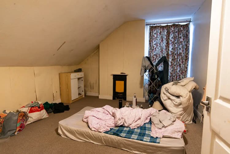 property photo 10 of 20