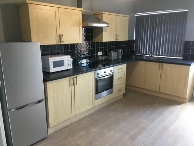 property photo 2 of 40