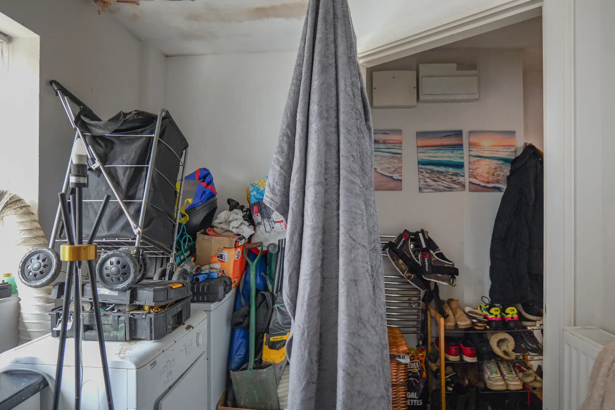 property photo 11 of 43