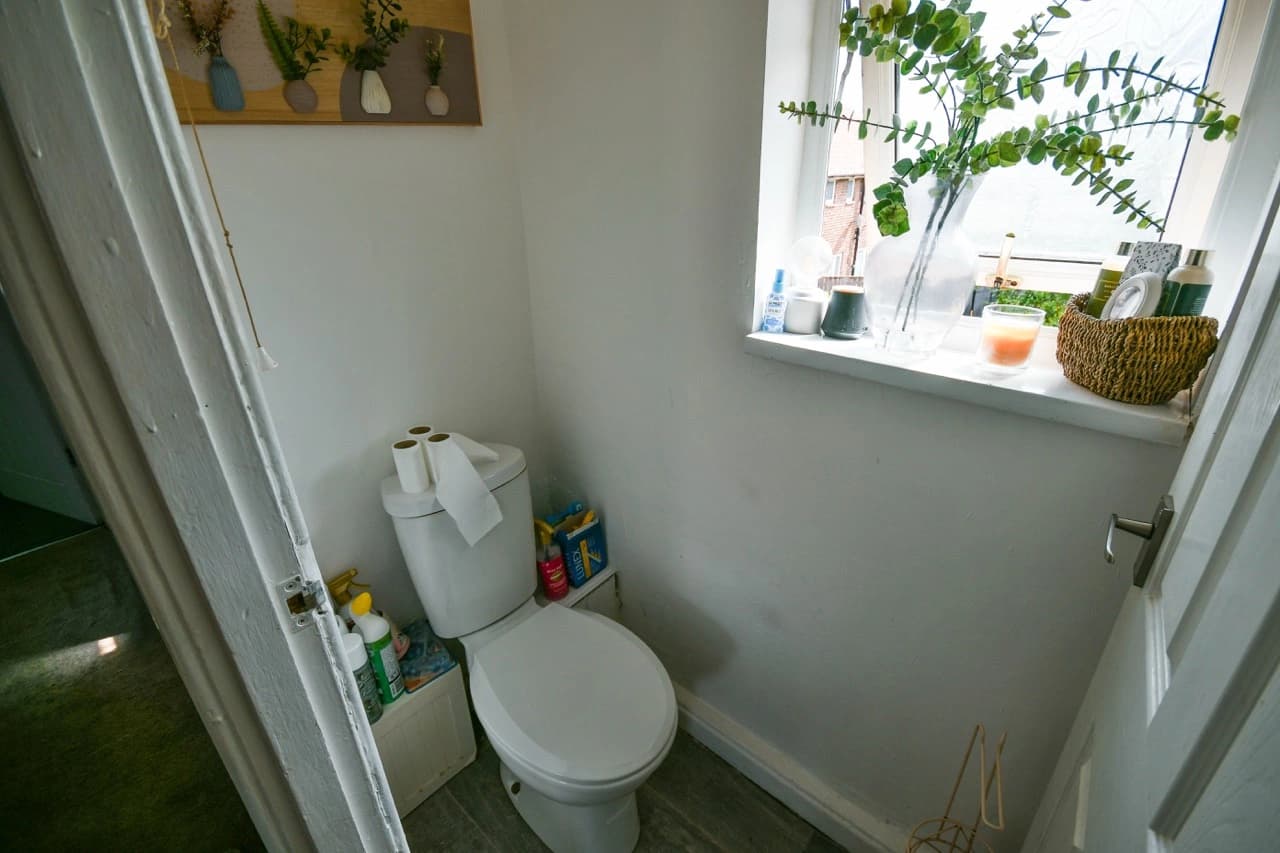 property photo 10 of 22