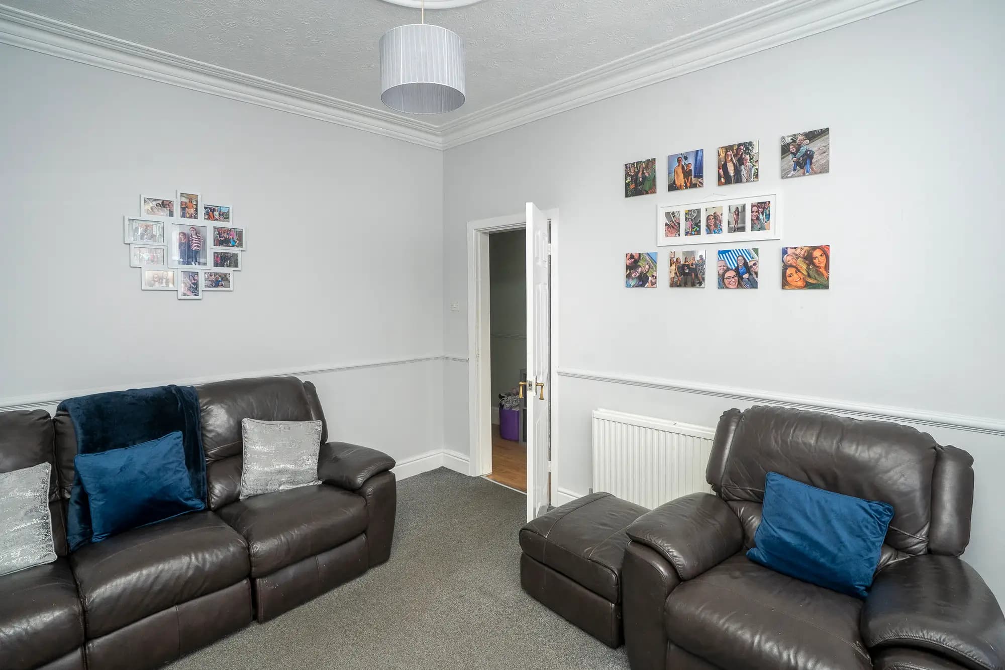 property photo 4 of 25
