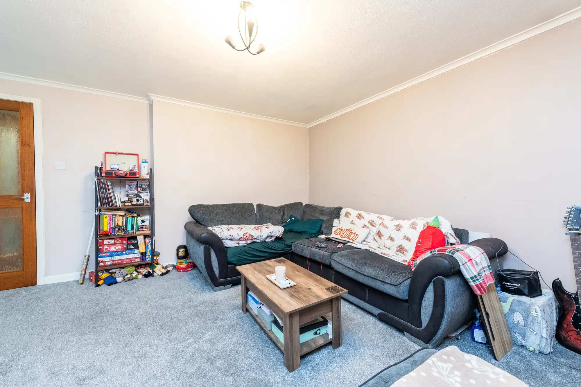 property photo 6 of 22