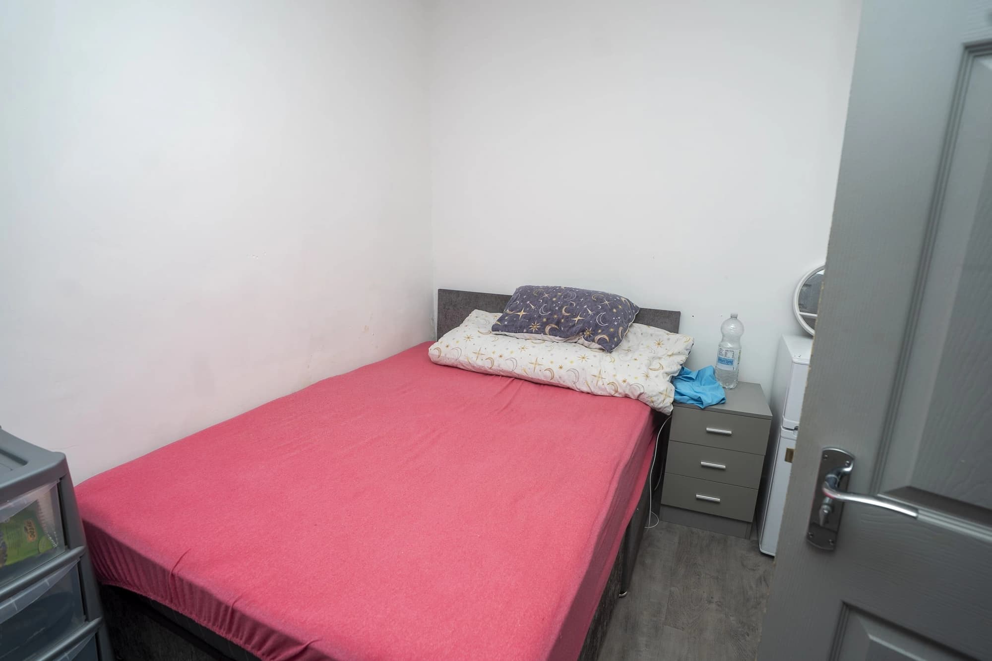 property photo 10 of 24