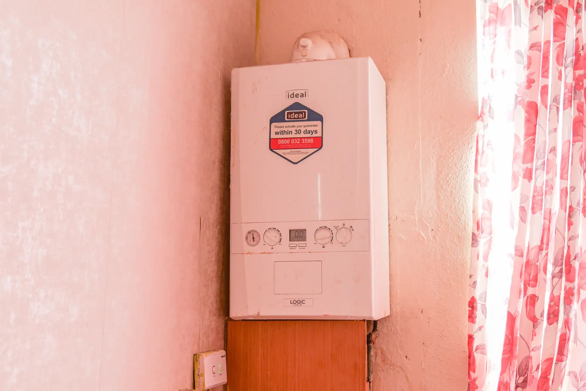 property photo 11 of 14