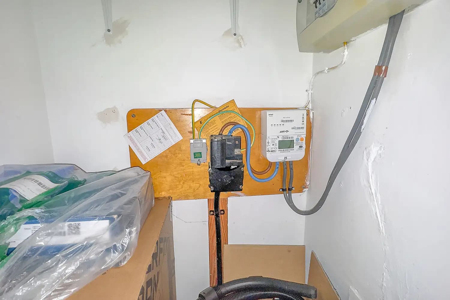 property photo 15 of 20