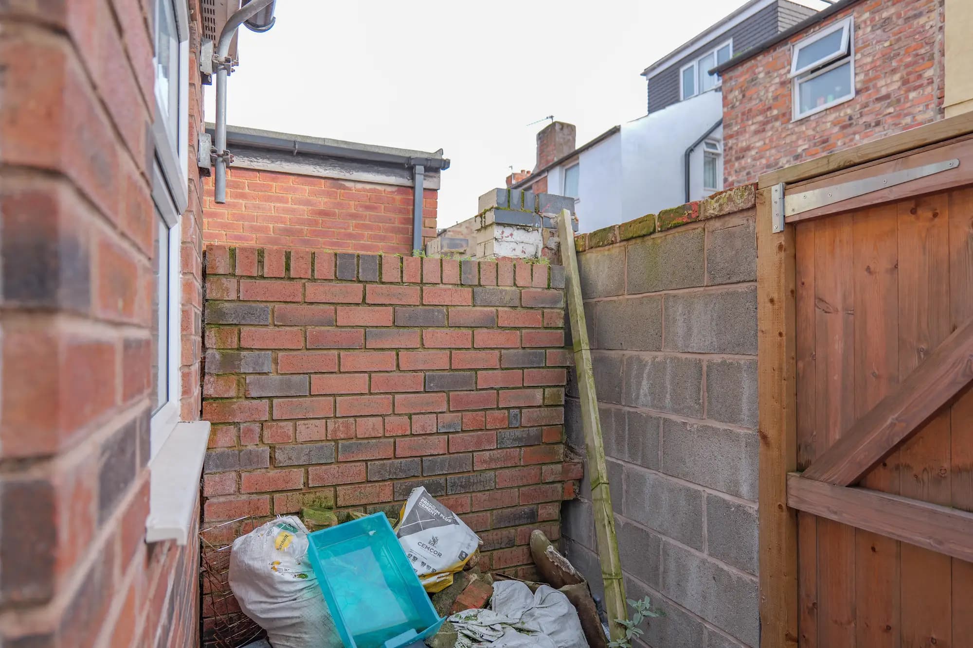 property photo 18 of 21