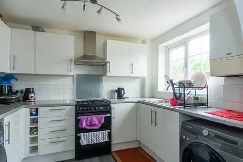 property photo 7 of 29