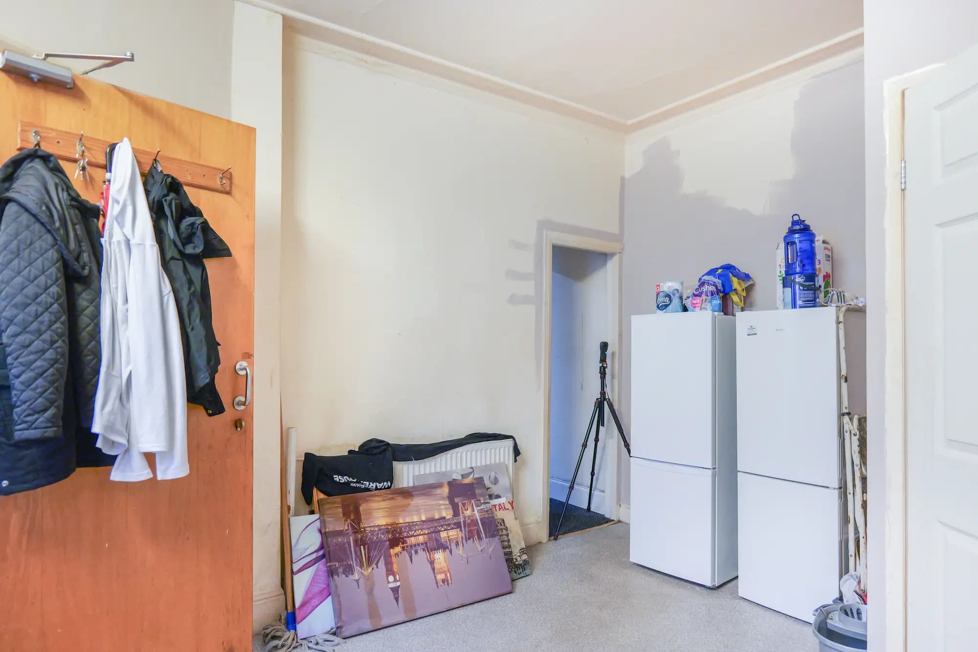 property photo 17 of 28