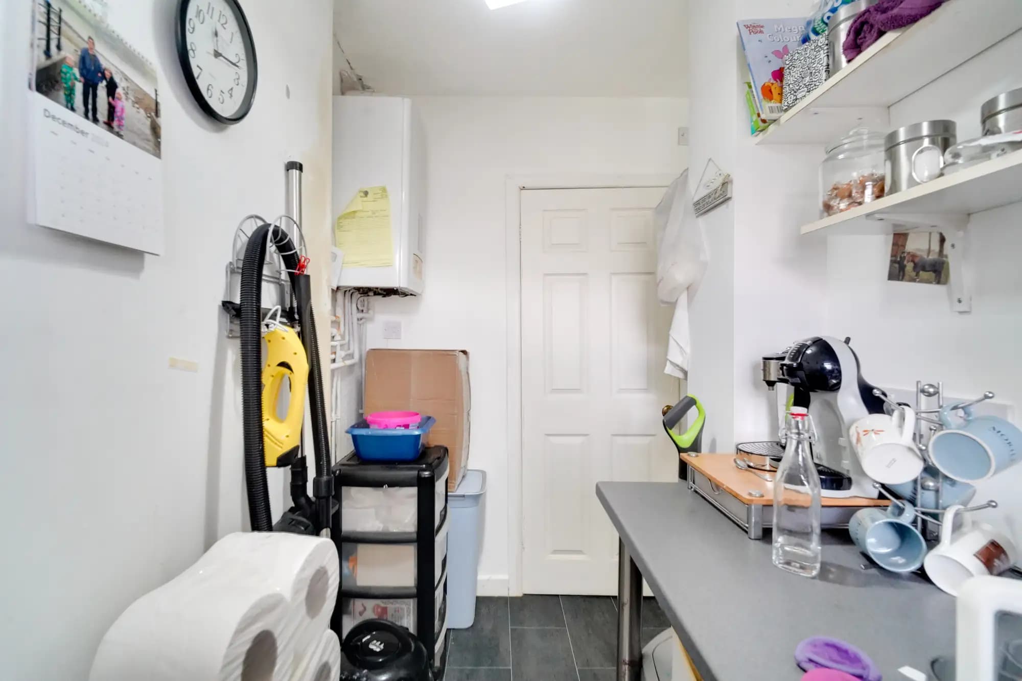 property photo 13 of 41