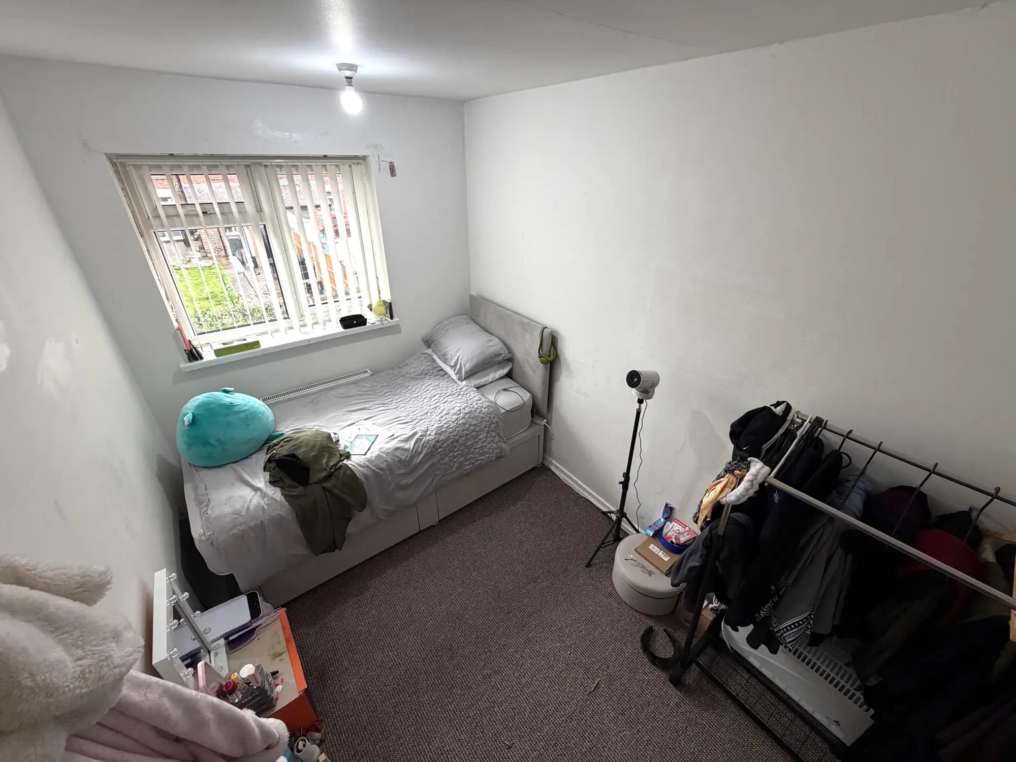 property photo 20 of 35