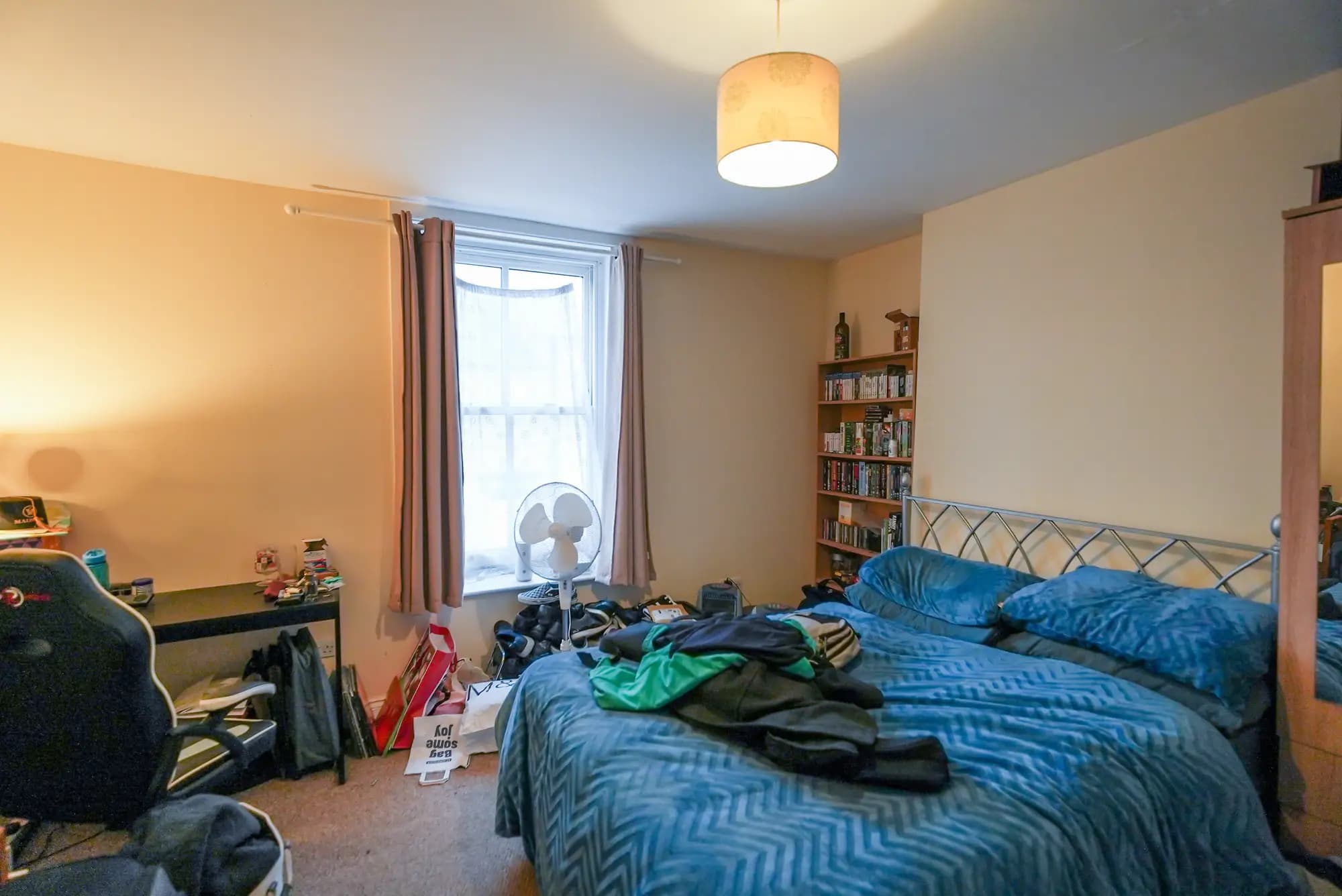 property photo 13 of 27