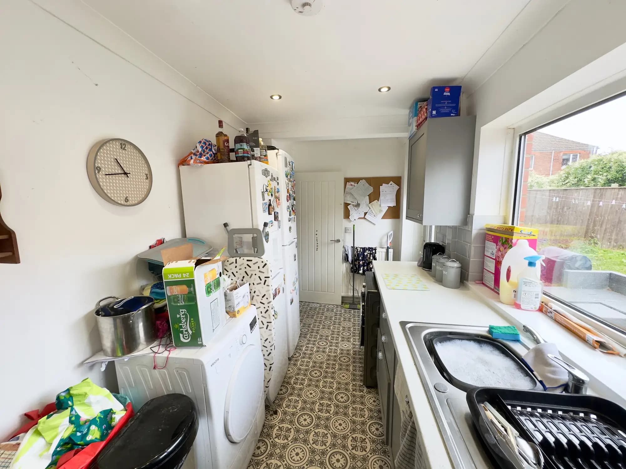 property photo 5 of 18