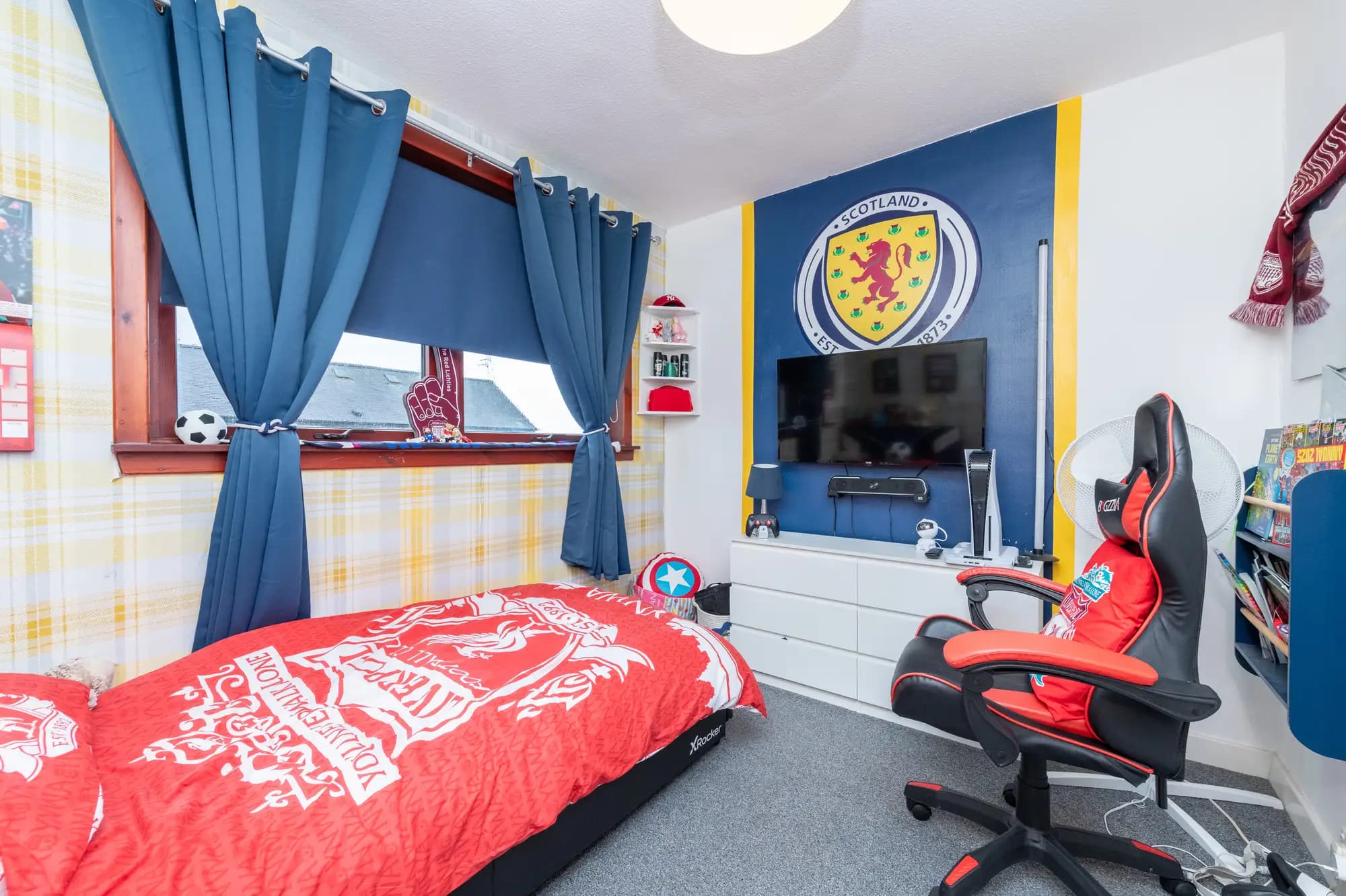 property photo 22 of 36