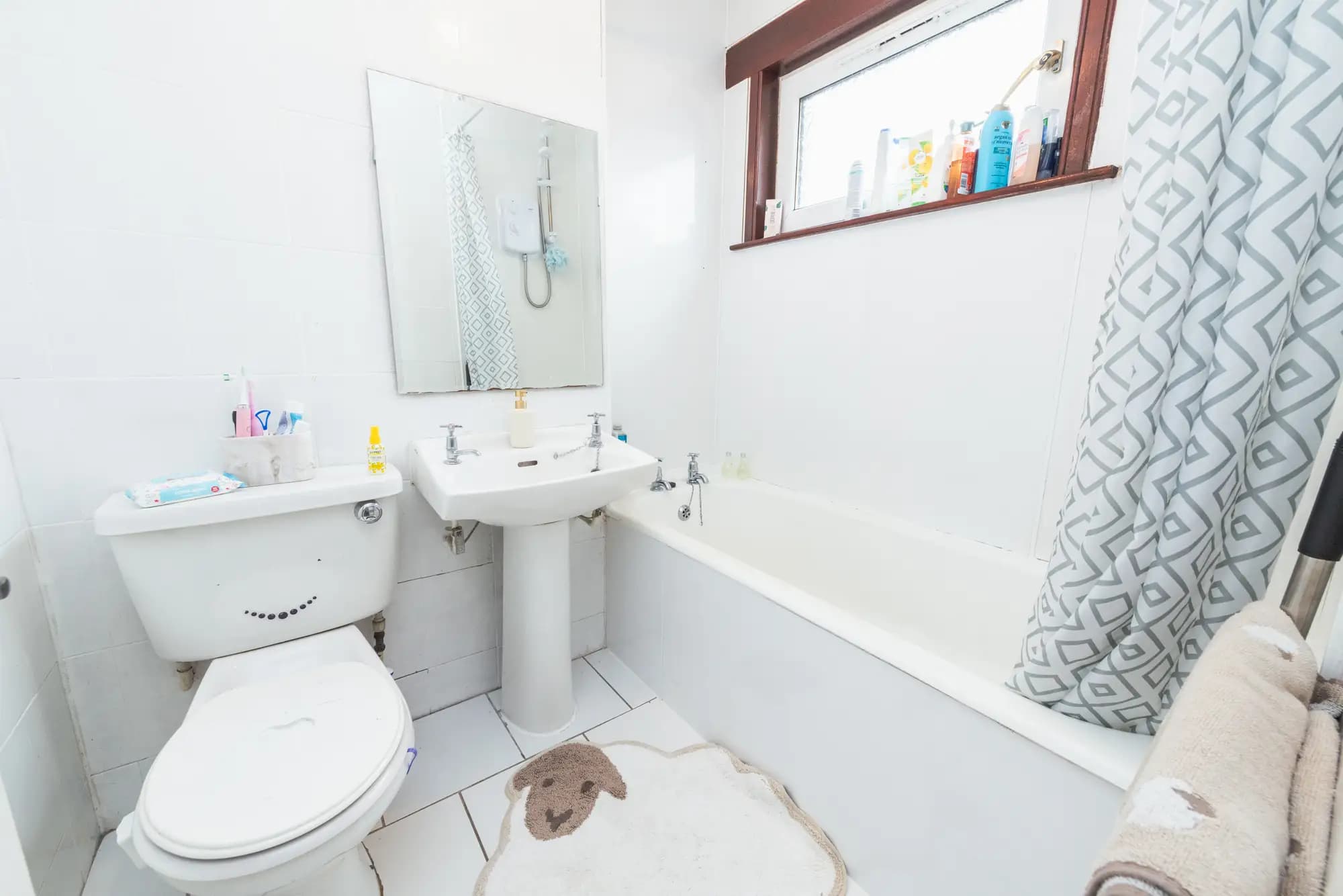 property photo 11 of 29