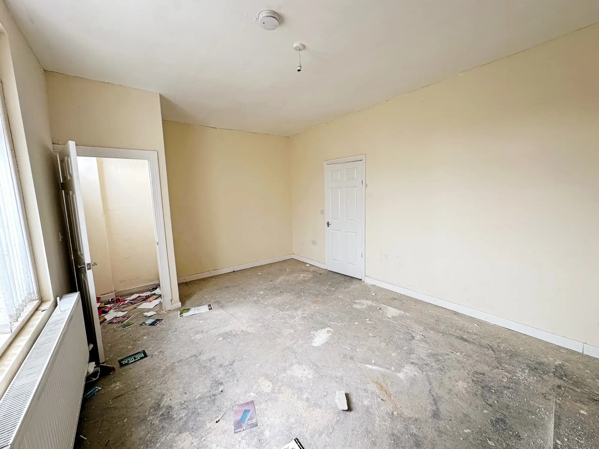 property photo 11 of 22