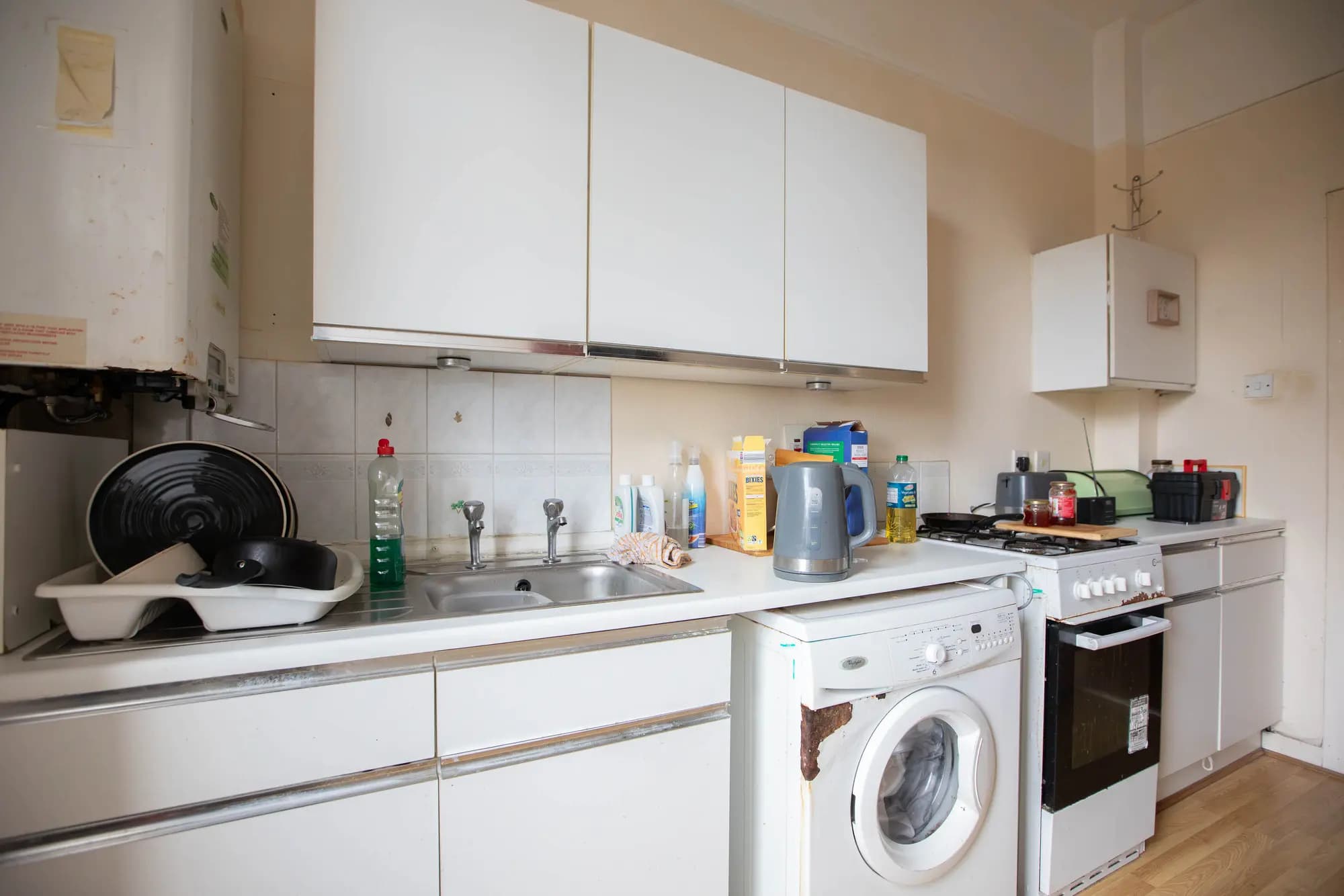 property photo 5 of 17