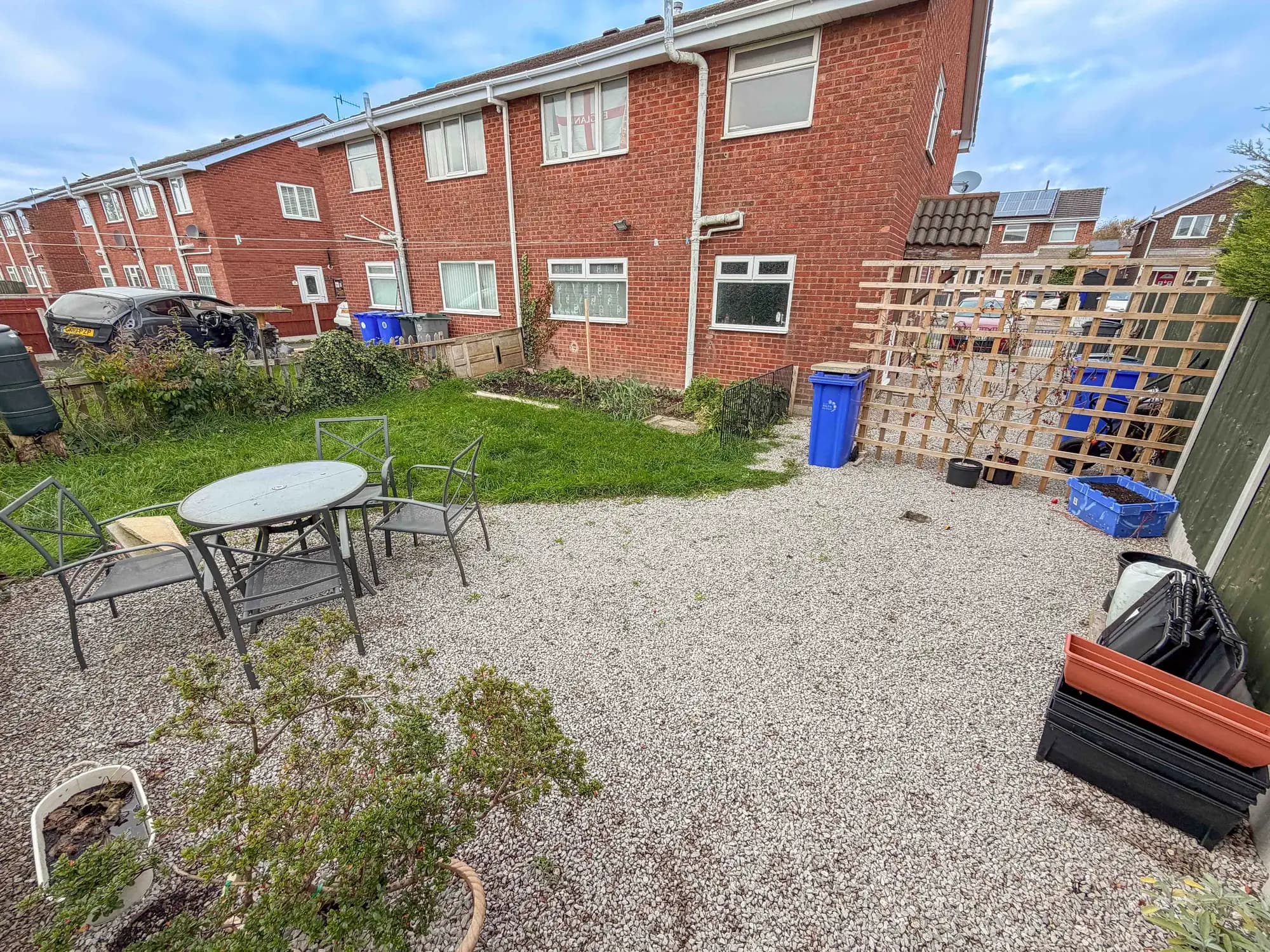 property photo 17 of 19