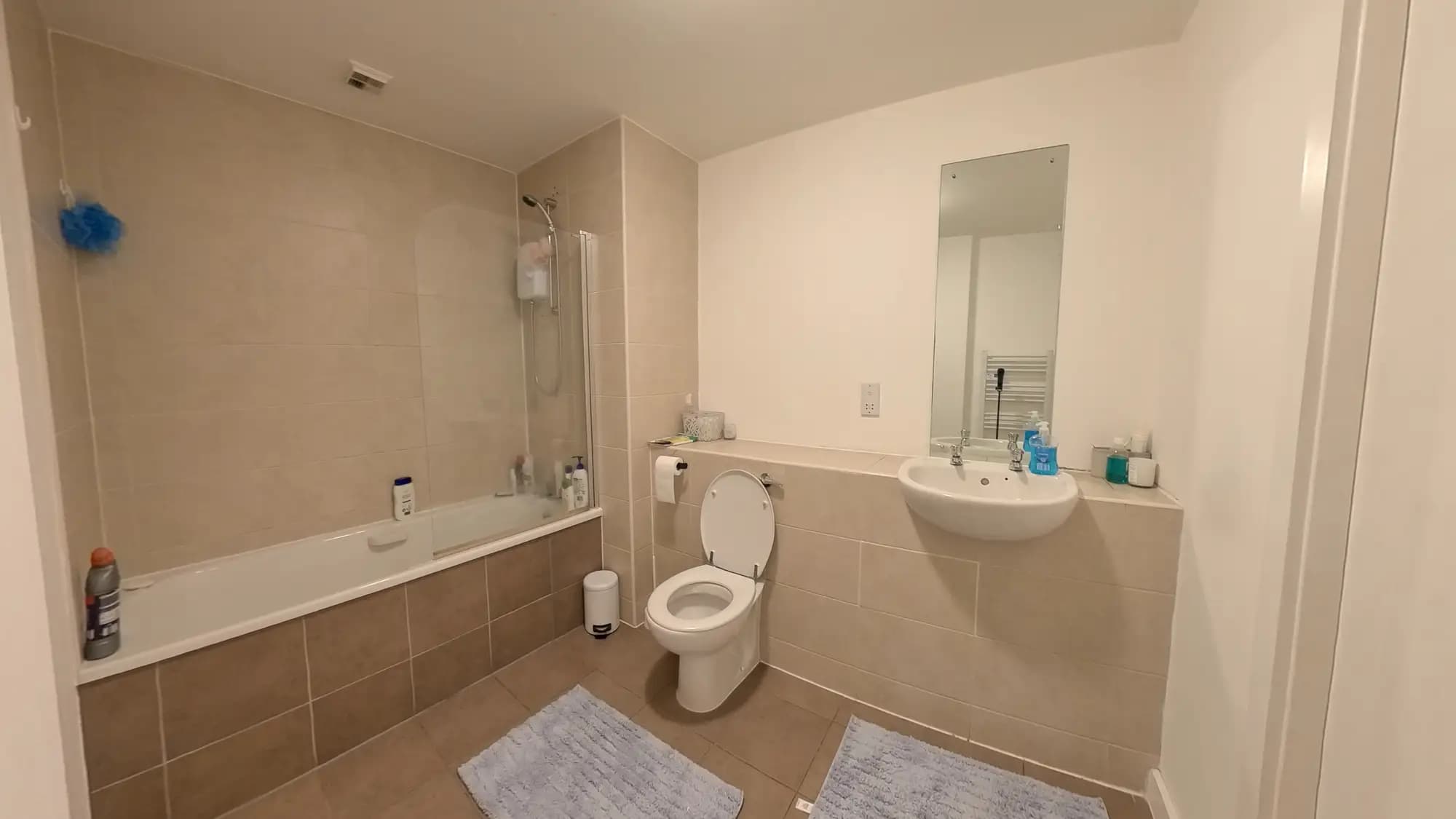 property photo 7 of 14