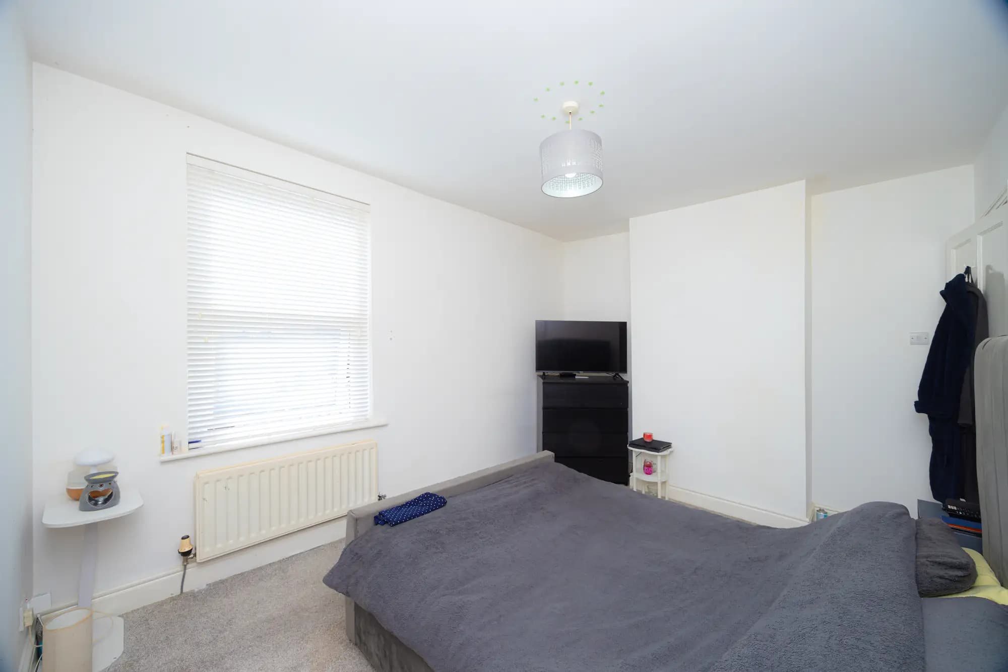 property photo 13 of 19