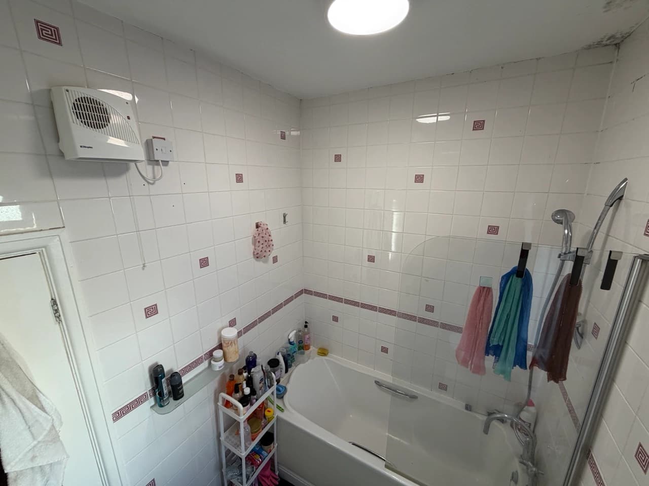 property photo 11 of 28