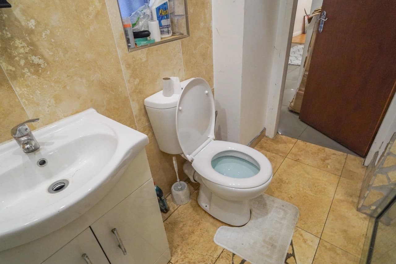 property photo 20 of 45