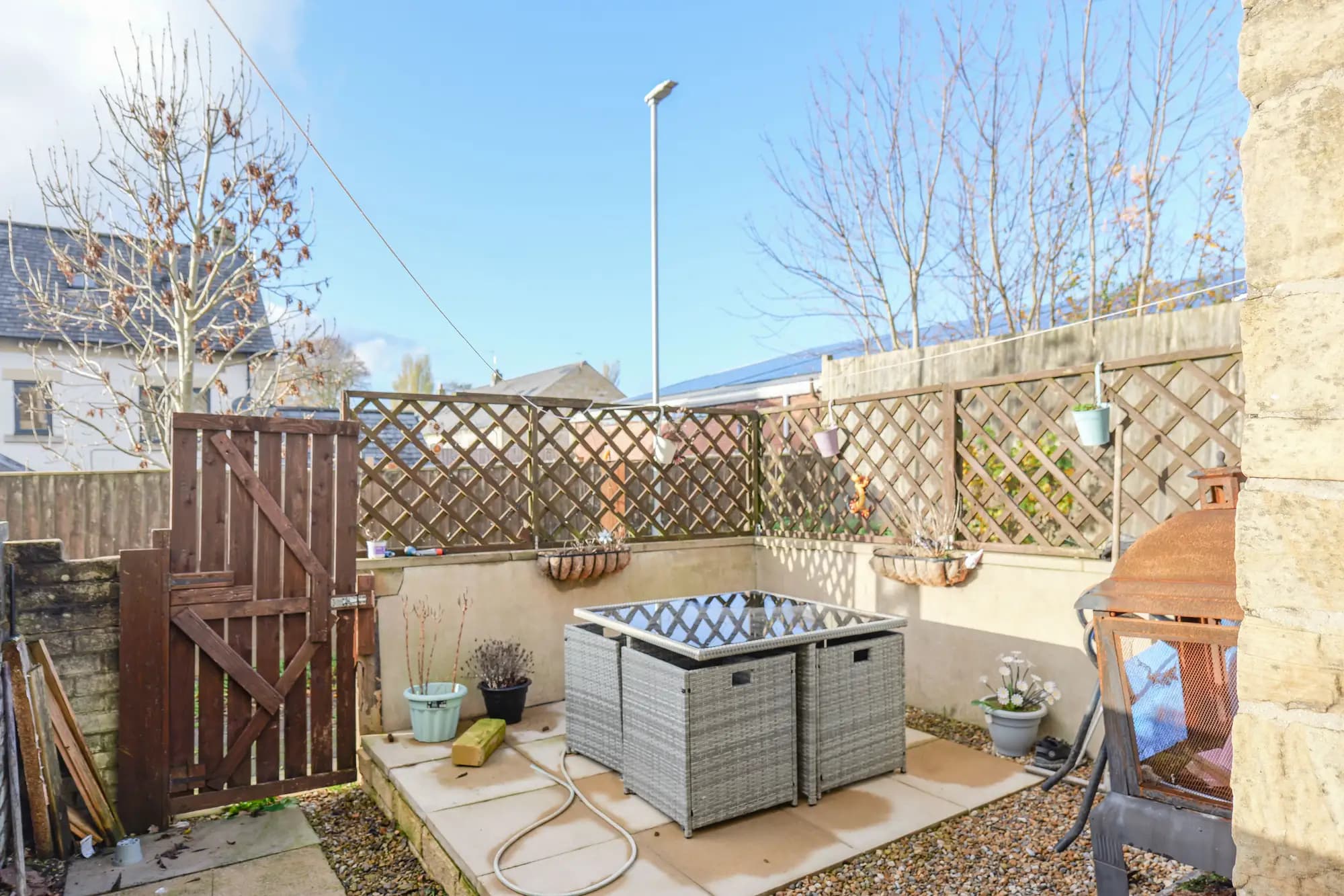 property photo 20 of 24