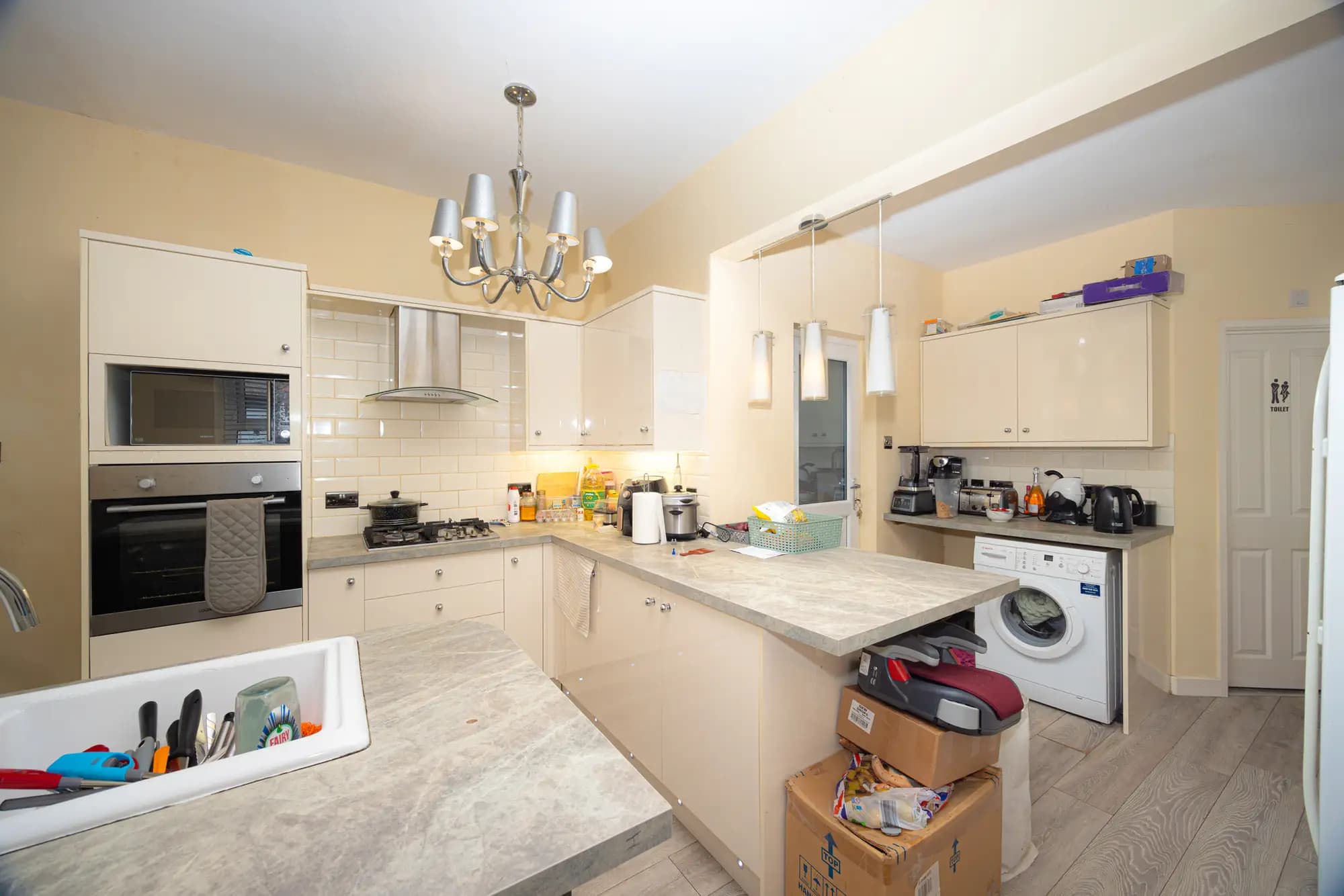 property photo 5 of 17