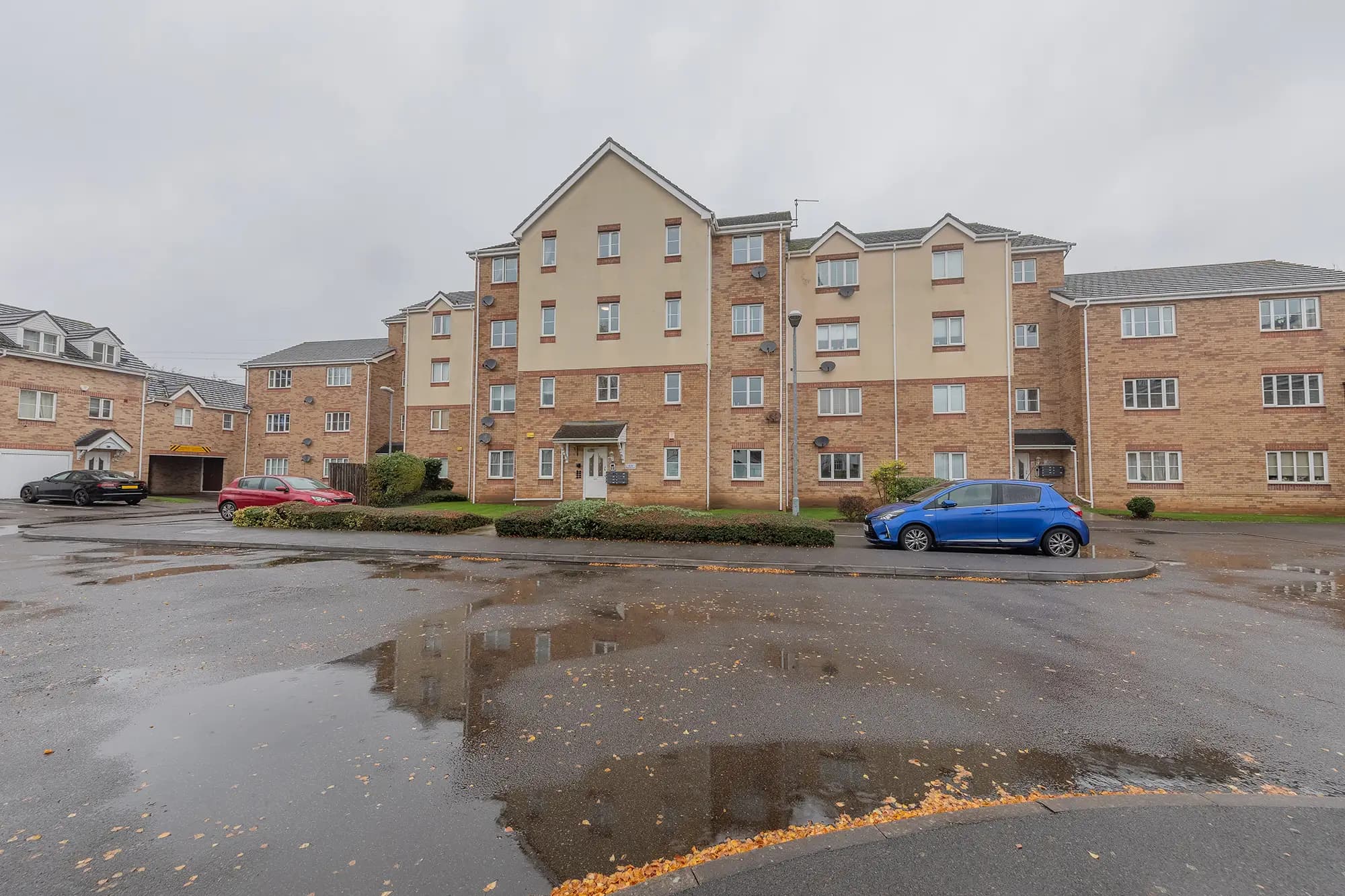 property photo 12 of 13