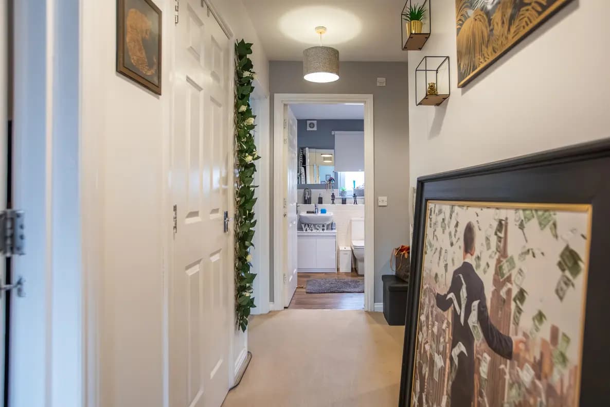property photo 31 of 39