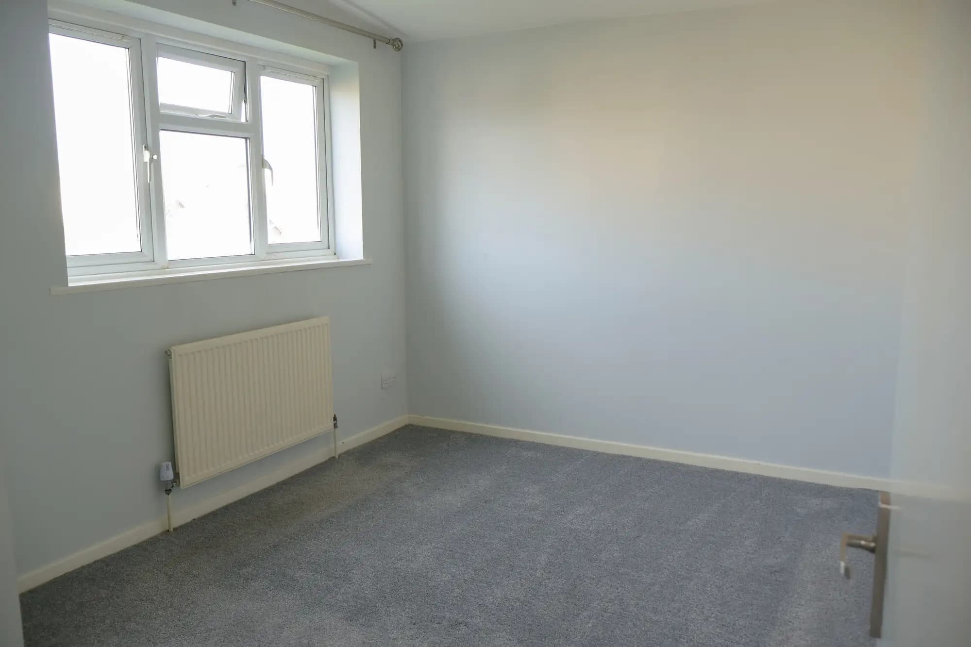 property photo 3 of 30