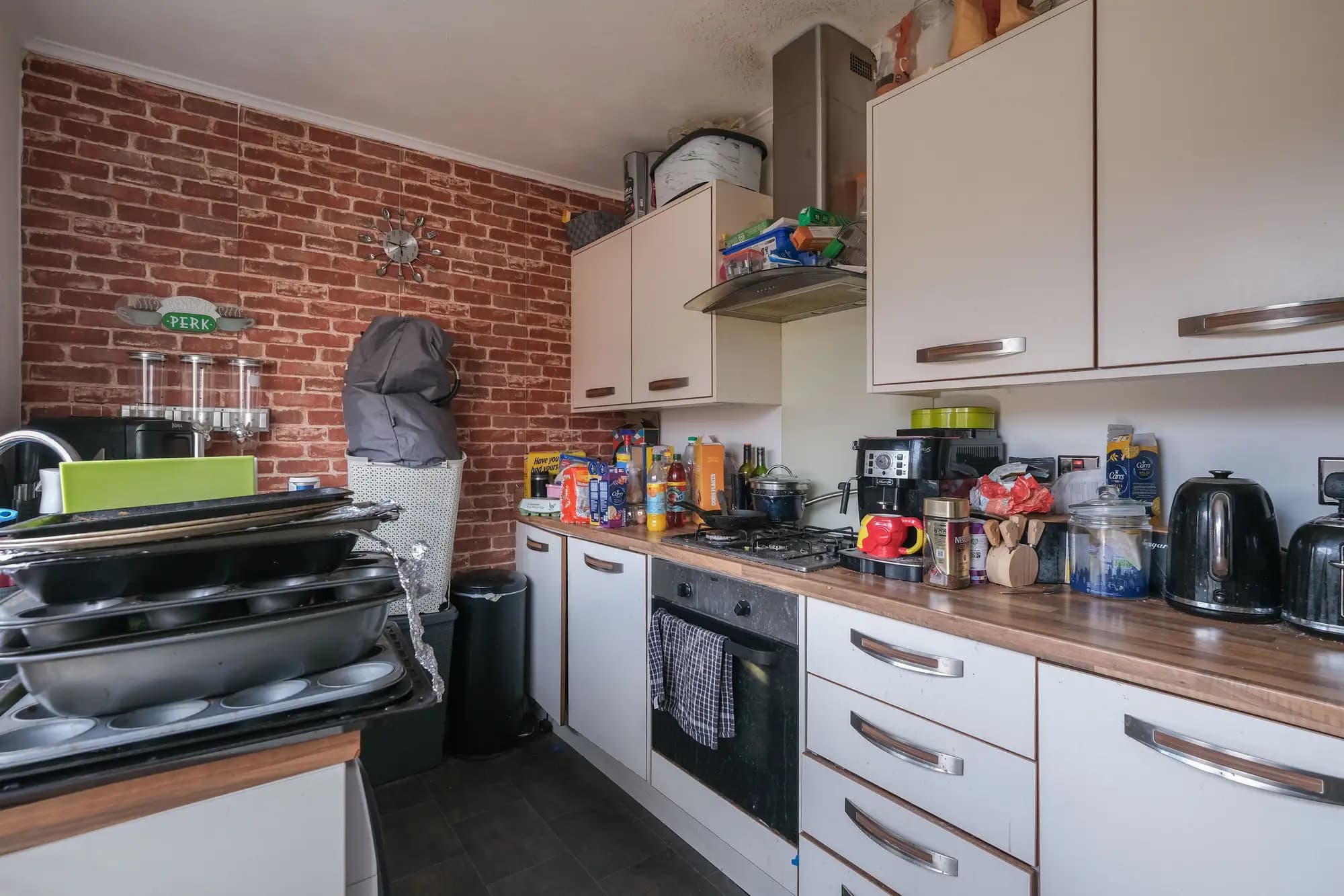 property photo 6 of 19