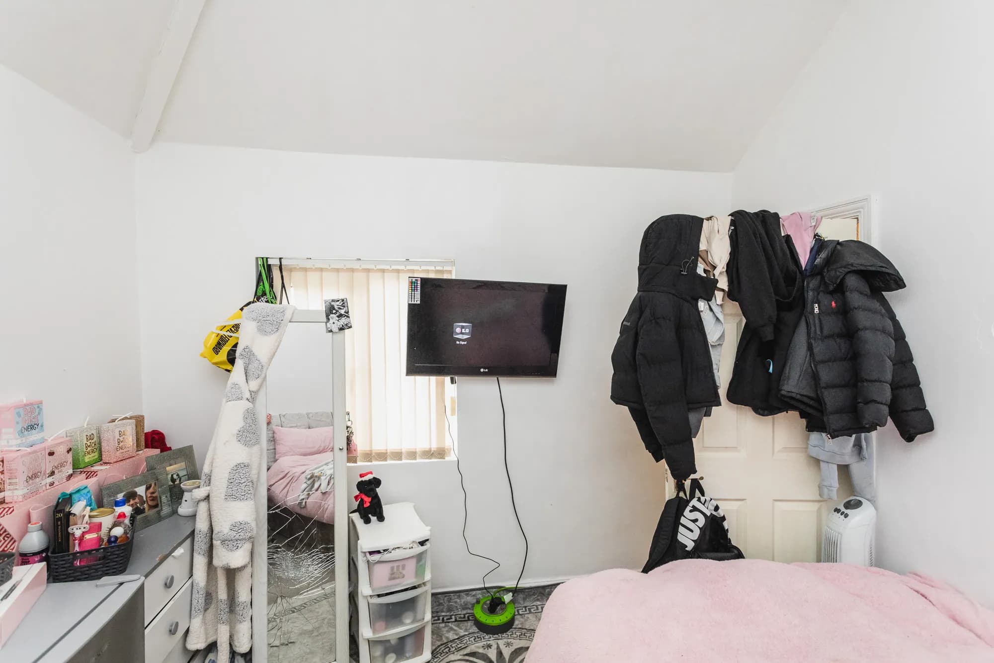 property photo 21 of 36